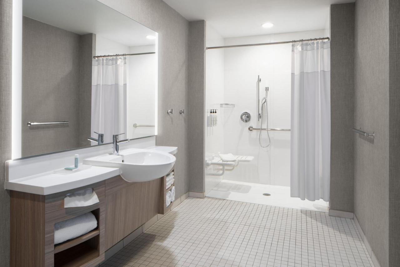 Springhill Suites By Marriott Columbia Near Fort Jackson Exterior foto